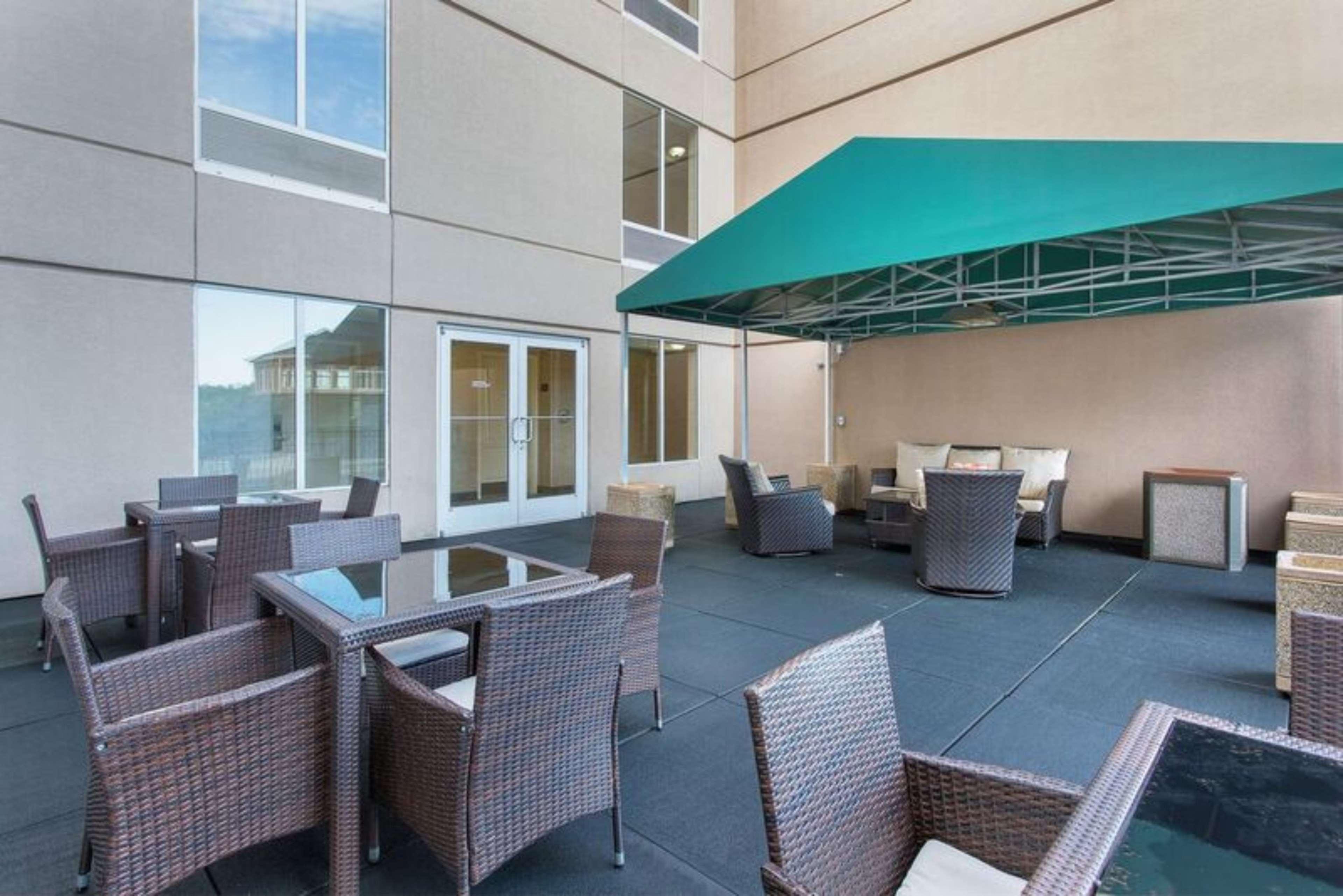Hilton Garden Inn Knoxville West/Cedar Bluff Dış mekan fotoğraf